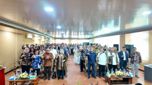Seminar Akademik Magister Kenotariatan Universitas Jayabaya Bahas Strategi Membaca dan Menganalisis Putusan Hakim